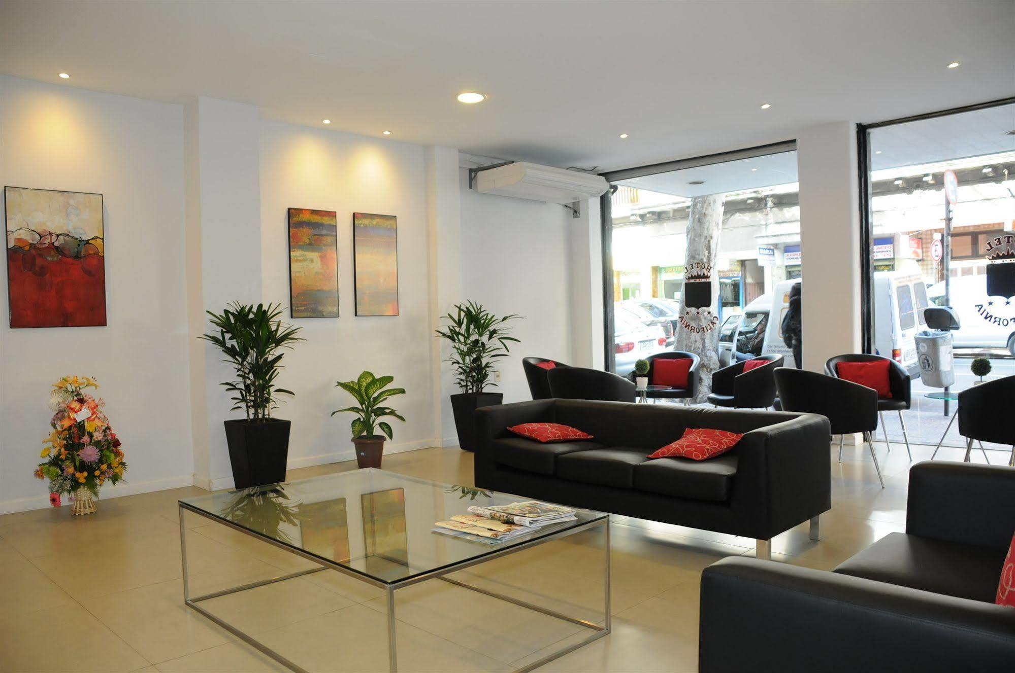 Hotel California Montevideo Bagian luar foto